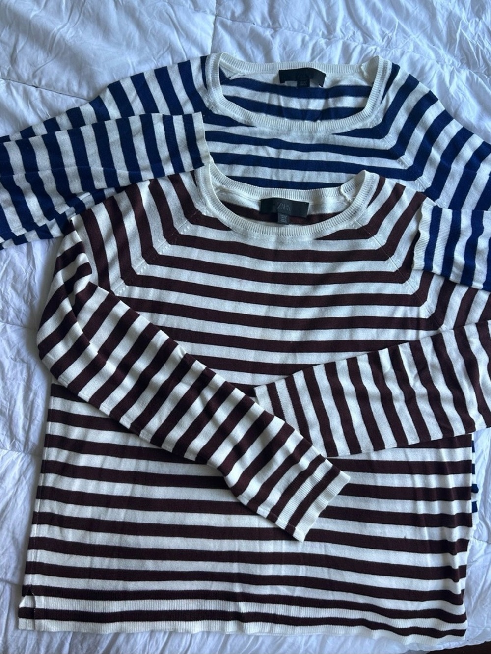 2 Zara Lightweight Striped Sweaters – Neutral & Navy – Sz S